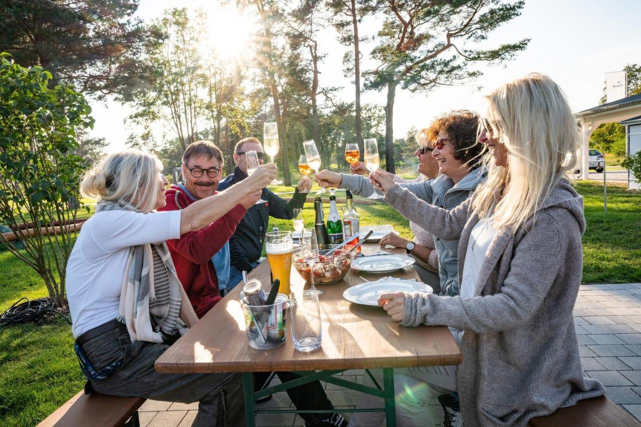 Appartement "Traumzeit" Mit Penthouseflair - Oase Am Haff Garz  Exterior foto